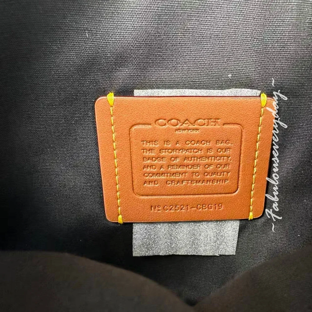 Coach Men's Charter Crossbody Bag 19 In Maxi Signature Leather/Black CBG19 NWT